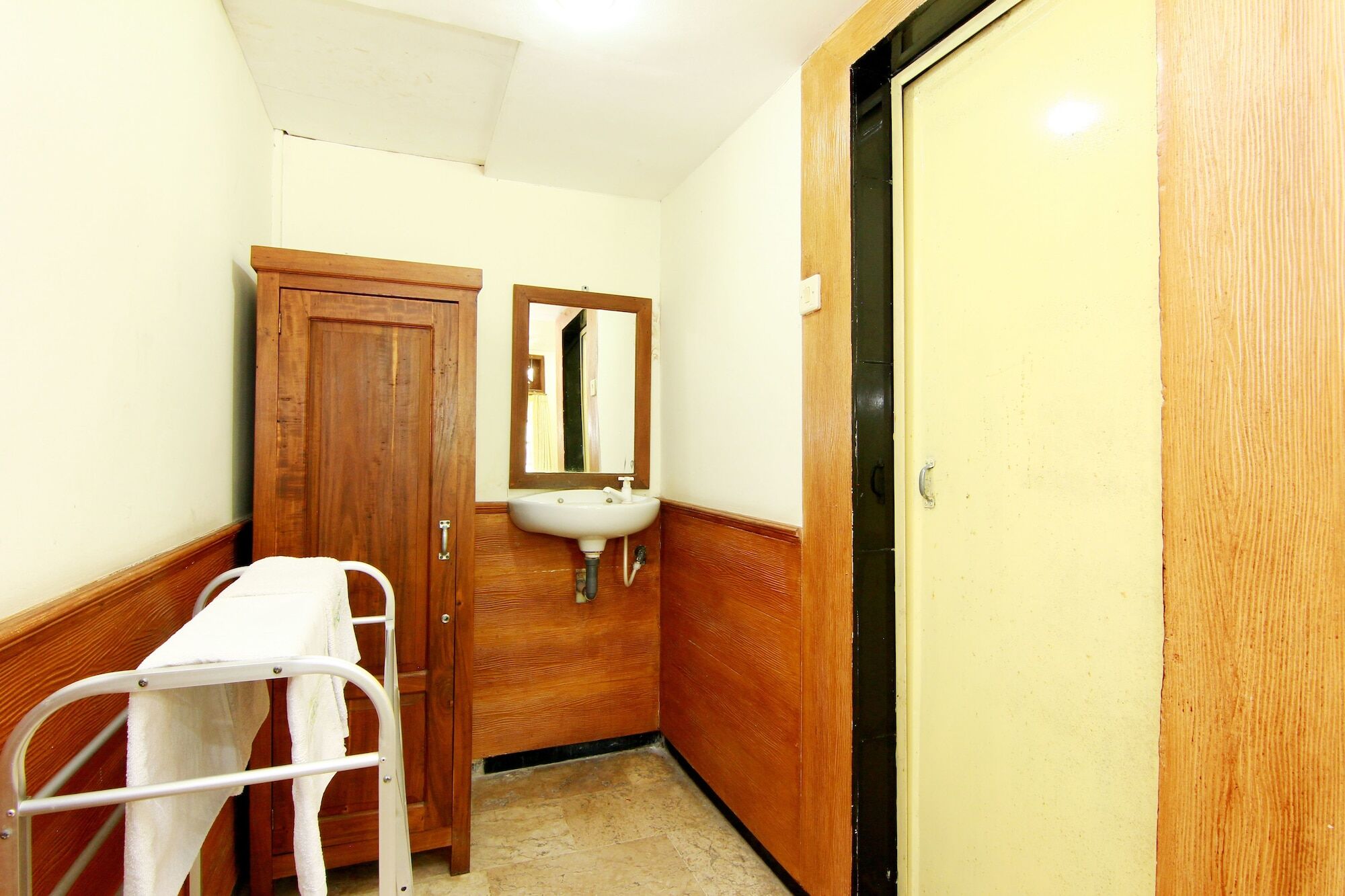 The Soemarsono Hotel Maguwo Exterior foto